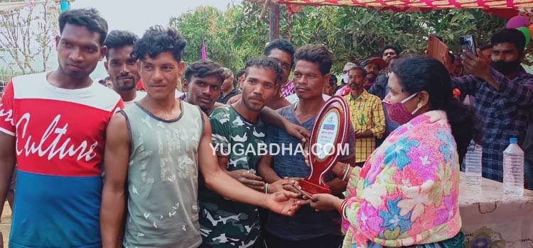 ଅନ୍ତରଙ୍ଗ ଯୁବକ ସଂଘ ଆନୁକୂଲ୍ୟରେ ଭଳିବଲ ଟୁର୍ନାମେଣ୍ଟ ଉଦଯାପିତ