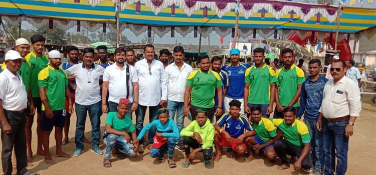 ଖେମୁଣ୍ଡି ଆନ୍ତଃଜିଲା ଭଲିବଲ୍ ; ବ୍ରହ୍ମପୁର କୁ ପରାଜିତ କରି ପାଟପୁର ବିଜୟୀ