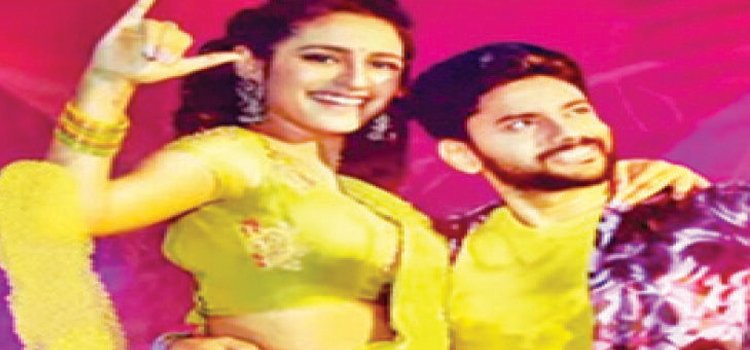 ରିଲିଜ୍ ହେଲା ପ୍ରିୟାଙ୍କ ଆଲବମ୍ ‘ଲଡି ଲଡି’