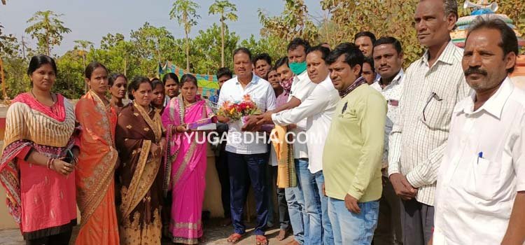 ଗାଁ ସାଥି ସଂଘ ପକ୍ଷରୁ ବିଧାୟକଙ୍କୁ ସମ୍ବର୍ଦ୍ଧନା