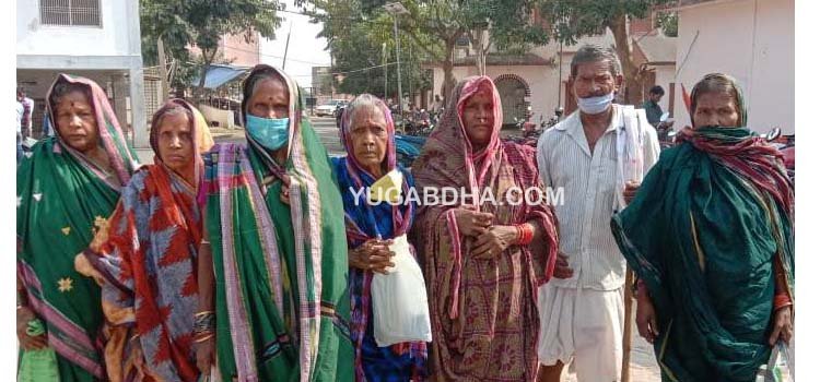 ଭତା ମିଳିନଥିବାରୁ ଗଞ୍ଜାମ ଜିଲ୍ଲାପାଳଙ୍କ ଦ୍ୱାରସ୍ଥ ହେଲେ ଖୁରିଗାଁ ଗ୍ରାମର ଯୋଗ୍ୟ ହିତାଧିକାରୀ