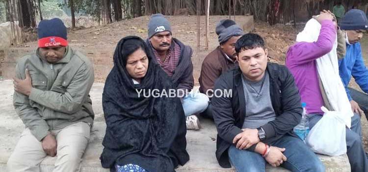 ଗଞ୍ଜେଇ ଚଢ଼ାଉ ବେଳେ ଚୋର ଭାବି ପୋଲିସ୍‌ଙ୍କୁ ପିଟିଲେ;୭ ଜଣ ଆହତ ଜଣେ ଗୁରୁତର 