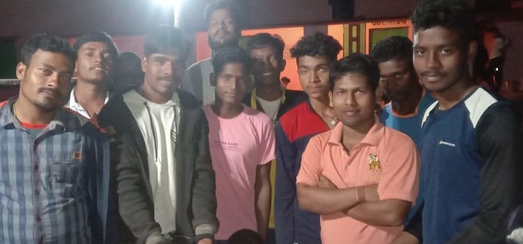 ନାରଙ୍ଗବସ୍ତ ରେ ଏକ ଦିବସୀୟ ରାତ୍ରି କାଳୀନ ବ୍ୟାଡ୍ ମିଟନ୍ ଟୁର୍ଣ୍ଣାମେଣ୍ଟ ଉଦଯାପିତ