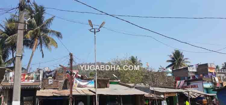 ୫ ବର୍ଷ ହେଲା ବନ୍ଦ ହୋଇ ପଡି ରହିଛି ଷ୍ଟିଟ୍ ଲାଇଟ୍ ପ୍ରଶାସନ ଚୁପ