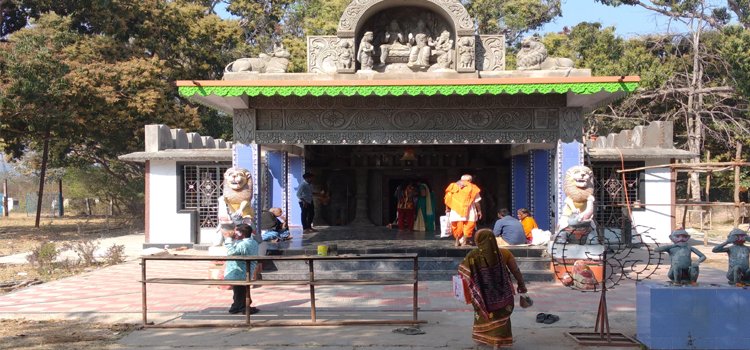 କୋଭିଡ କଟକଣା କୋହଳ ପରେ ଖୋଲିଲା ମନ୍ଦିର ଭକ୍ତଙ୍କ ଭିଡ