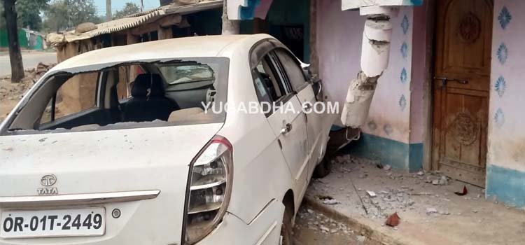 ଘର ଉପରକୁ ଚଢ଼ିଗଲା ଚଳନ୍ତା କାର :ଜଣେ ମୃତ 