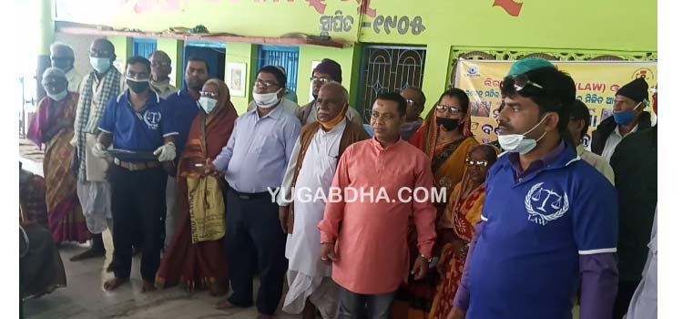 ଚୌଦ୍ଵାର ରେ ମାଗଣା ଚଷମା ବଣ୍ଟନ
