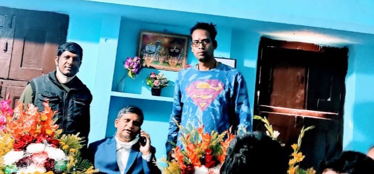 ସହକାରୀ ନିବନ୍ଧକଙ୍କୁ ସ୍ୱାଗତ ସମ୍ବର୍ଦ୍ଧନା