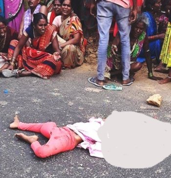 ଆମ୍ବୁଲାନ୍ସ ଧକ୍କାରେ ନାବାଳିକାର ମୃତ୍ୟୁକୁ ନେଇ ଉତ୍ତେଜନା ଓ ରାସ୍ତାରୋକ