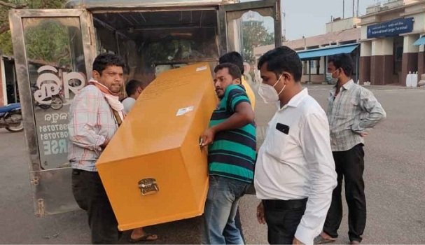 ସାଂସଦଙ୍କ ହସ୍ତକ୍ଷେପରେ ବିଦେଶରୁ ଆସିଲା ଶବ