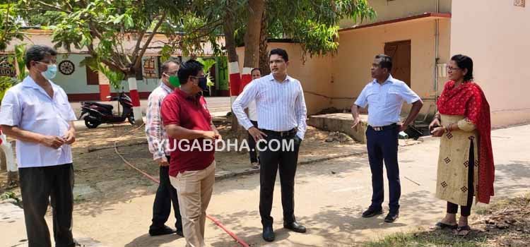 ୧୮ ଟି ଉଚ୍ଚ ବିଦ୍ୟାଳୟ ଓ ମନରେଗ। ଯୋଜନାରେ ଉନ୍ନୟନ କାର୍ଯ୍ୟର ସମୀକ୍ଷା ଓ ପରିଦର୍ଶନ କଲେ ପ୍ରକଳ୍ପ ନିର୍ଦ୍ଦେଶକ