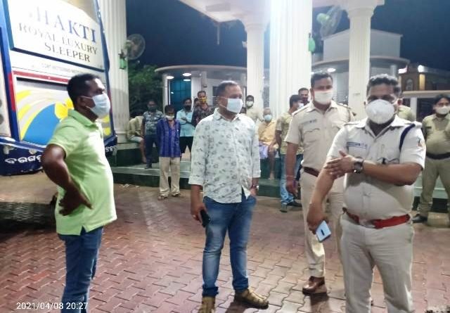 ଯାତ୍ରୀବାହୀ ବସରେ ପାଳନ ହେଉନି କରୋନା ନିୟମ