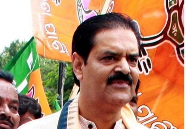 ପିପିଲିରେ ପୂର୍ବତନ ମନ୍ତ୍ରୀ କନକ ବର୍ଦ୍ଧନ ସିଂହଦେଓଙ୍କ ପ୍ରଚାର