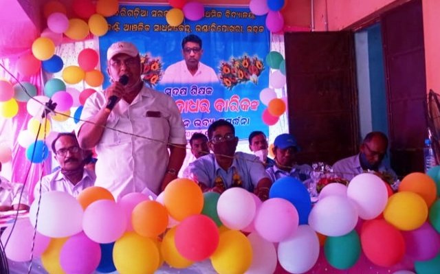 ବରିଷ୍ଠ ଶିକ୍ଷକଙ୍କୁ ଅବସରକାଳୀନ ବିଦାୟ ସମ୍ବର୍ଦ୍ଧନା