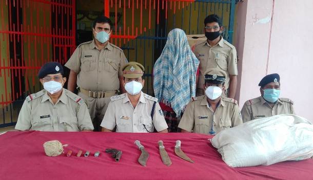 ବେଆଇନ ଅସ୍ତ୍ରଶସ୍ତ୍ର ରଖିବା ଅଭିଯୋଗ ରେ ଦୁର୍ଦ୍ଧାନ୍ତ ଅପରାଧୀ ଗିରଫ