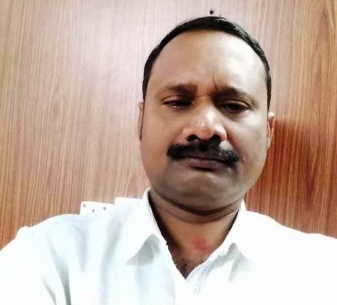 ଏକମୋ ଚିକିତ୍ସା ପାଇଁ ଅର୍ଥ ସାଜିଛି ବାଧକ : ସ୍ୱାମୀଙ୍କୁ ବଞ୍ଚାଇବାକୁ ସ୍ତ୍ରୀର ଆକୁଳ ନିବେଦନ