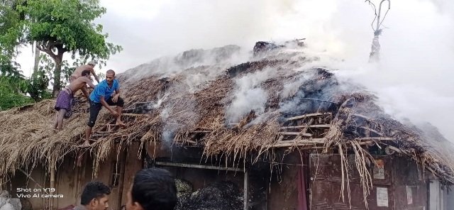 ଶିବନାରାୟଣପୁର ଗ୍ରାମରେ ଅଗ୍ନିକାଣ୍ଡ, ଲକ୍ଷାଧିକ ଟଙ୍କାର ସମ୍ପତ୍ତି ଜଳିଗଲା