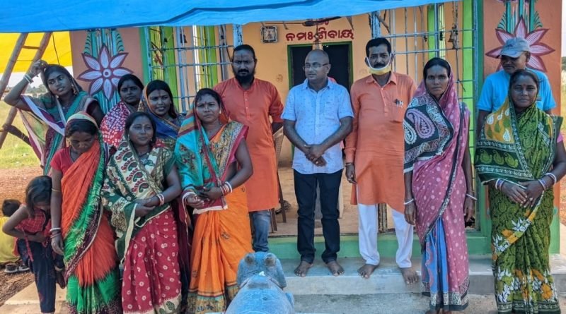 ଶ୍ରୀଶ୍ରୀ ନୀଳକଣ୍ଠେଶ୍ୱର ମହାଦେବଙ୍କ ମନ୍ଦିରରେ ଜଳାଭିଷେକ ଉତ୍ସବ