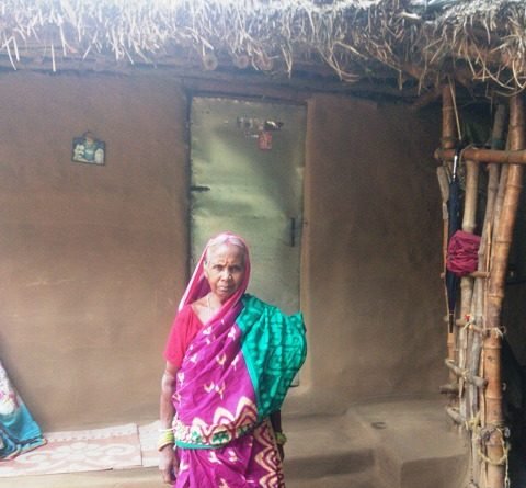 ହାଟଡିହି ବ୍ଲକରେ ଆବାସ ଯୋଜନା ଦୁର୍ନୀତିର ପେଡି ଲମ୍ବୁଛି : ଜଣକ ନାମରେ କାର୍ଯ୍ୟାଦେଶ ପାଇଲା ଆଉ ଜଣେ