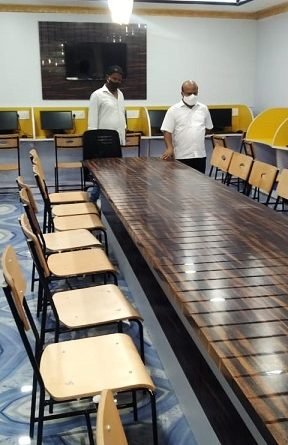 ଗ୍ରାମାଞ୍ଚଳରେ ଅତ୍ୟାଧୁନିକ ୩ଡି ଇ-ପାଠାଗାର ଦେଖି ଆଶ୍ଚର୍ଯ୍ୟ ହେଲେ ଧର୍ମଶାଳା ବିଧାୟକ