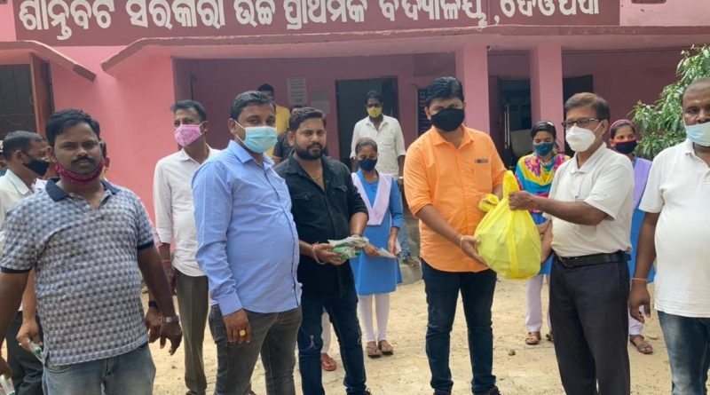 ବିିଧାୟକଙ୍କ ପାଣ୍ଠିରୁ ମାସ୍କ ବଣ୍ଟନ