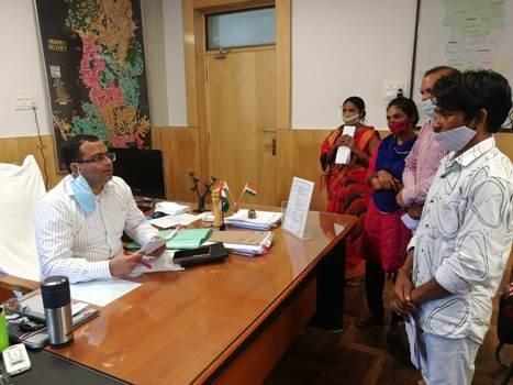 ଗଜପତି ଅଙ୍ଗନବାଡି ଚୟନରେ ଅନିୟମିତତା ନେଇ ଜିଲ୍ଲାପାଳଙ୍କୁ ଅଭିଯୋଗ