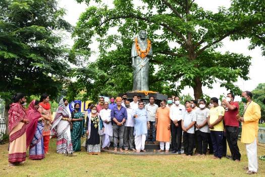 ସମଗ୍ର ମହିଳାଙ୍କ ସର୍ବକାଳୀନ ଆଦର୍ଶ ଥିଲେ ନନ୍ଦିନୀ ଶତପଥୀ