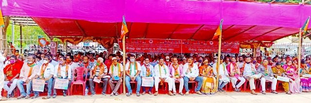 ପୋଲିସର ଉଦାସୀନତା ବିରୋଧରେ ବିଜେପିର ପ୍ରତିବାଦ