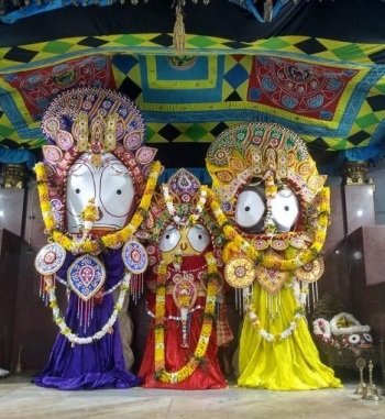 ଶ୍ରୀବଳଦେବଜୀଉଙ୍କ ମନ୍ଦିରରେ ରକ୍ଷା ବନ୍ଧନ ଉତ୍ସବ