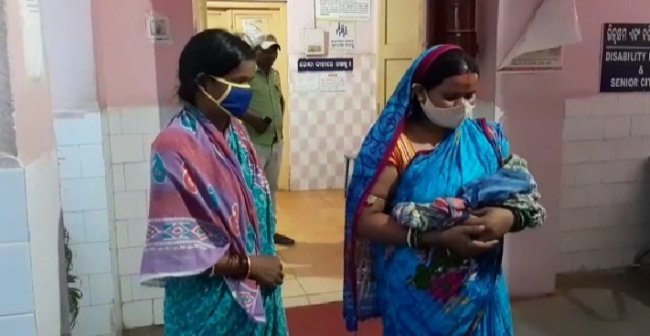 ବୁଦାଭିତରୁ ଅଜଣା ନବଜାତ ଶିଶୁ ଉଦ୍ଧାର
