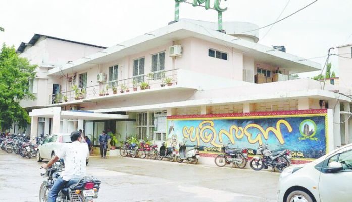 ଭୁବନେଶ୍ୱର ଉପଜିଲ୍ଲାପାଳ ଏବଂ ତହସିଲଦାର କାର୍ଯ୍ୟାଳୟକୁ ଦୁଇ ଦିନ ପାଇଁ ବନ୍ଦ