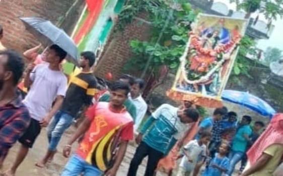 ଦୁର୍ଗା ପୂଜା ଉପଲକ୍ଷେ ବାଦୁଆ ଗ୍ରାମରେ ଶୁଭ ଖୁଣ୍ଟି ସ୍ଥାପନ 