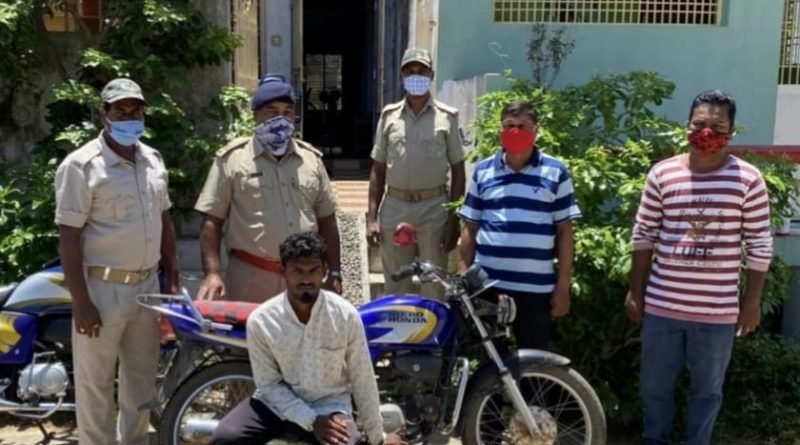 ଚୋରା ଦେଶୀ ମଦ ଜବତ,ବାଇକ ସହ ଜଣେ ଗିରଫ