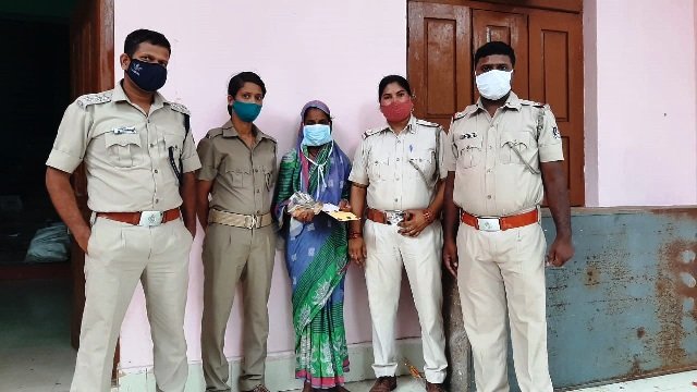 ଜିଲ୍ଲା ଅବକାରୀ ବିଭାଗର ଚଢାଉ :୧୮ଗ୍ରାମ ବ୍ରାଉନସୁଗାର ସହ ୪୮ ହଜାର ଟଙ୍କା ଜବତ