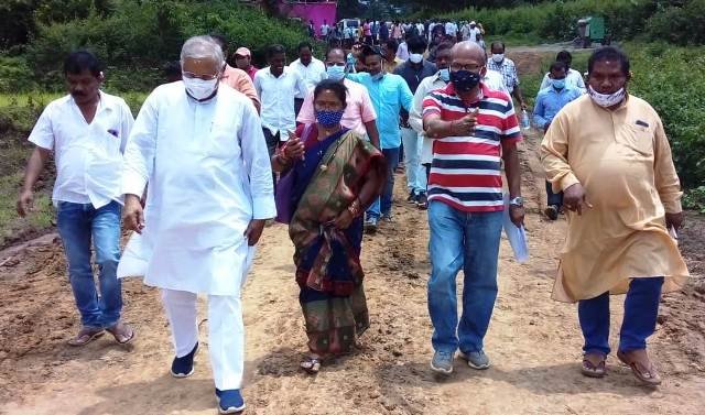 ବ୍ରହ୍ମପୁର ସାଂସଦ ଚନ୍ଦ୍ରଶେଖର ସାହୁ ଛେଳିଗଡ ପ୍ରକଳ୍ପର ଅଗ୍ରଗତି ସମୀକ୍ଷା କଲେ  
