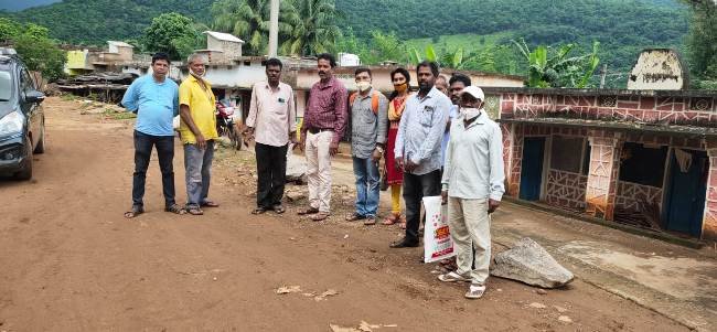 ସୀମା ବିବାଦ ଲାଗିରହିଥିବା ମାଣିକପୁର ଗ୍ରାମ ଗସ୍ତ