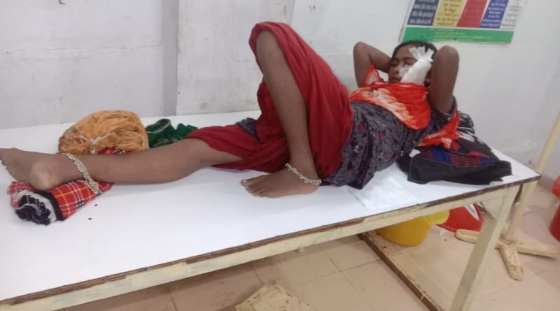 ଲଗାଣ ବର୍ଷା ରେ କାନ୍ଥ ପଡି ଯୁବତୀ ଗୁରୁତର  