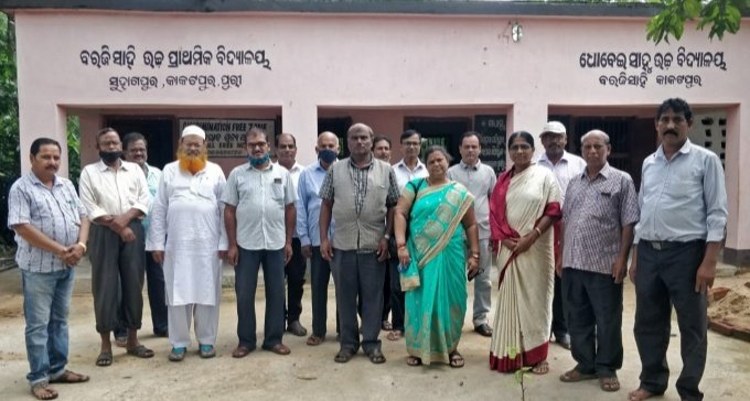 ଧୋବେଇ ସାହୁ ଉଚ୍ଚ ବିଦ୍ୟାଳୟ ପ୍ରତିଷ୍ଠାତା ଙ୍କୁ ସମ୍ଭର୍ଦ୍ଧନା