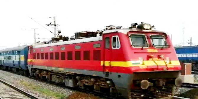 ୨୬, ୨୭ରେ ପରିବର୍ତିତ ରୁଟ୍‍ରେ ଚାଲିବ ପ୍ରଶାନ୍ତି ଏକ୍ସପ୍ରେସ୍