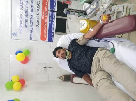 ବିରଳ ଗୃପ୍ ର ରକ୍ତଦାନ କରି ମହିଳାଙ୍କ ଜୀବନ ବଞ୍ଚାଇଲେ ଯୁବକ