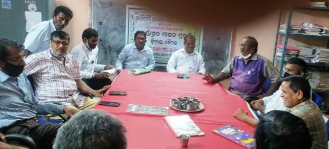 ପାରଳା ମହେନ୍ଦ୍ରଗିରି ହାଇସ୍କୁଲର ସ୍ୱର୍ଣ୍ଣ ଉତ୍ସବ ପାଳନ ପାଇଁ ପ୍ରସ୍ତୁତି ବୈଠକ