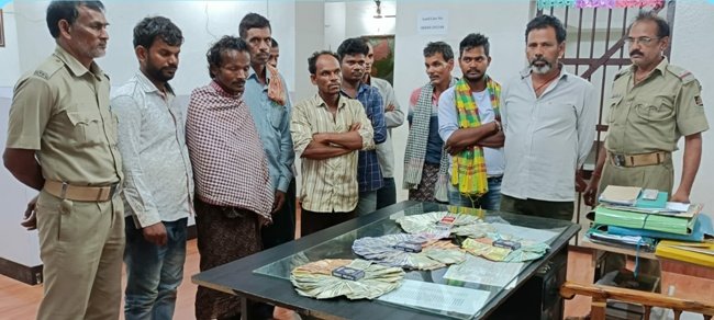 ଦୁଇ ଜୁଆ ଆଡ୍ଡା ଉପରେ ଚଢ଼ାଉ ୨୪ ଜଣ ଜୁଆଡି ଗିରଫ