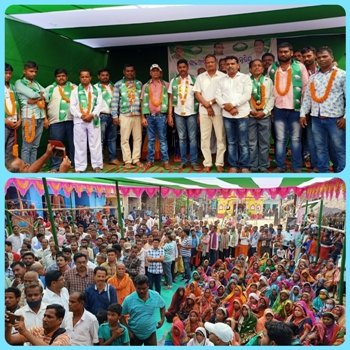 ବିଜେଡ଼ି ର ମିଶ୍ରଣ ପର୍ବ : ସରପଞ୍ଚଙ୍କ ନେତୃତ୍ୱରେ ବିଜେପି ତ୍ୟାଗକଲେ ଶହ ଶହ ପରିବାର