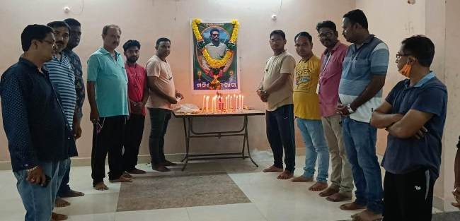 ନିର୍ଭୟ ସମ୍ପାଦକଙ୍କ ପୁତ୍ର ବିୟୋଗରେ ଗଜପତି ସାମ୍ବାଦିକମାନଙ୍କ ତରଫରୁ ଶୋକସଭା