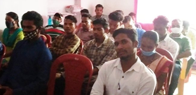 ଗଜପତିରେ ଚାକିରୀ ଦେବା ନାମରେ ବେକାର ଯୁବକ ଯୁବତୀଙ୍କୁ ଠକେଇ ଅଭିଯୋଗ