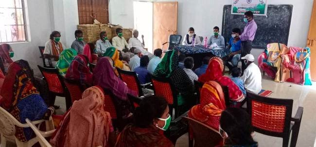 ଗ୍ରାମ ସଭାରେ ଯୋଗ ଦେଲେ ତହସିଲଦାର