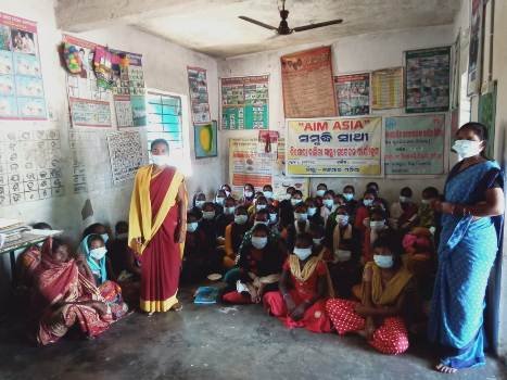 କିଶୋରୀ ବାଳିକା ସ୍ୱାସ୍ଥ୍ୟ ସଚେତନ କାର୍ଯ୍ୟକ୍ରମ