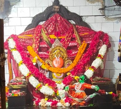 ମାରାମଚଣ୍ଡୀଙ୍କ ବଗଲାମୁଖୀ ବେଶ