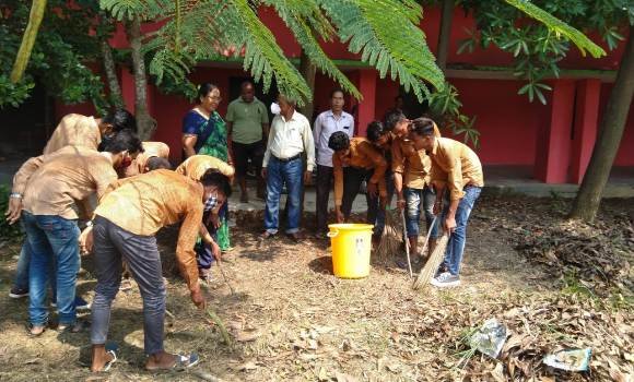 କେନ୍ଦୁଆପଦା ମହାବିଦ୍ୟାଳୟରେ ସ୍ୱଚ୍ଛ ଭାରତ ଅଭିଯାନ କାର୍ଯ୍ୟକ୍ରମ