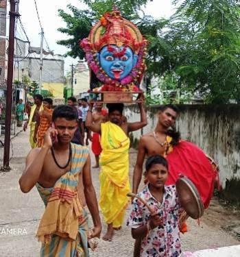 ଗର୍ଭଣା ସଂକ୍ରାନ୍ତି ଉପଲକ୍ଷେ ମାଁ ଶ୍ୟାମାକାଳୀଙ୍କ ପାରଳା ସହର ପରିକ୍ରମା